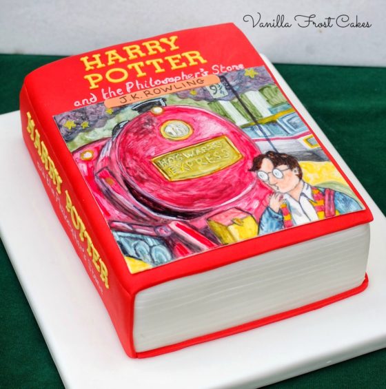 My first painted cake